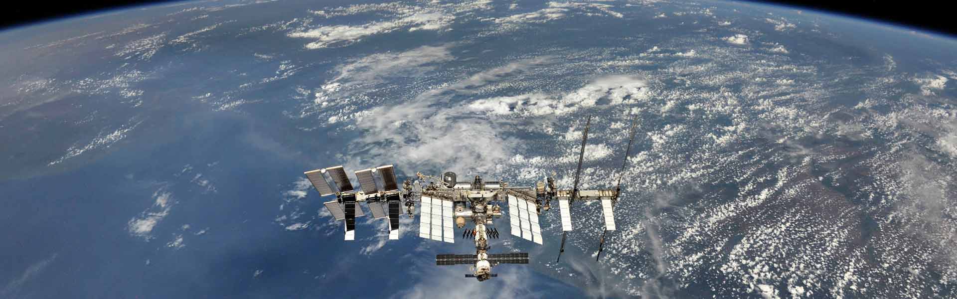 Nasa Invites Tourists to Spend a Month on the International Space Station